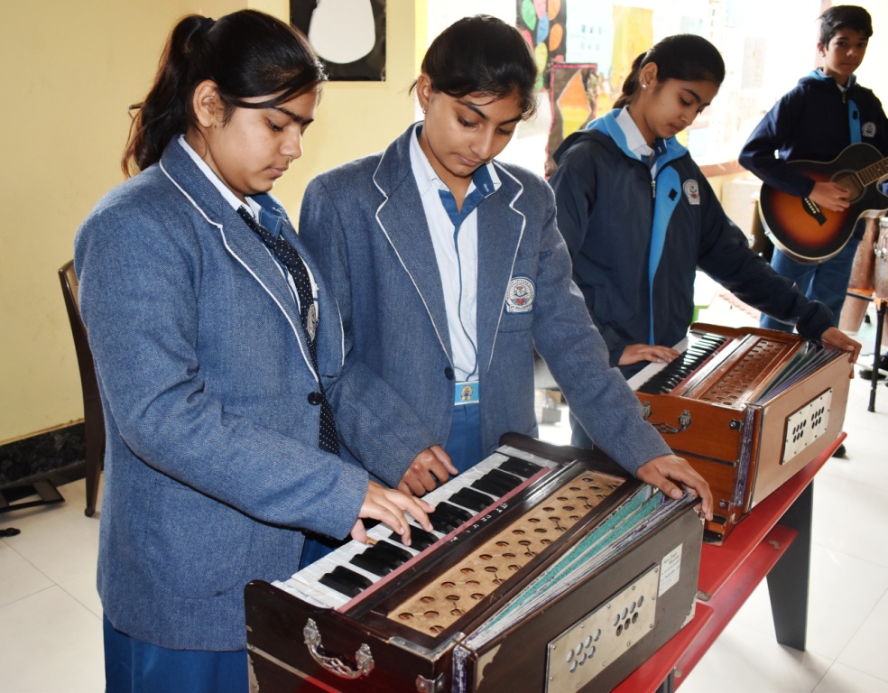 RL International School campus 4