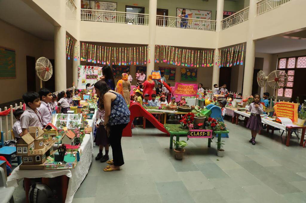 Maharaja Aggarsain Adarsh Public School 4