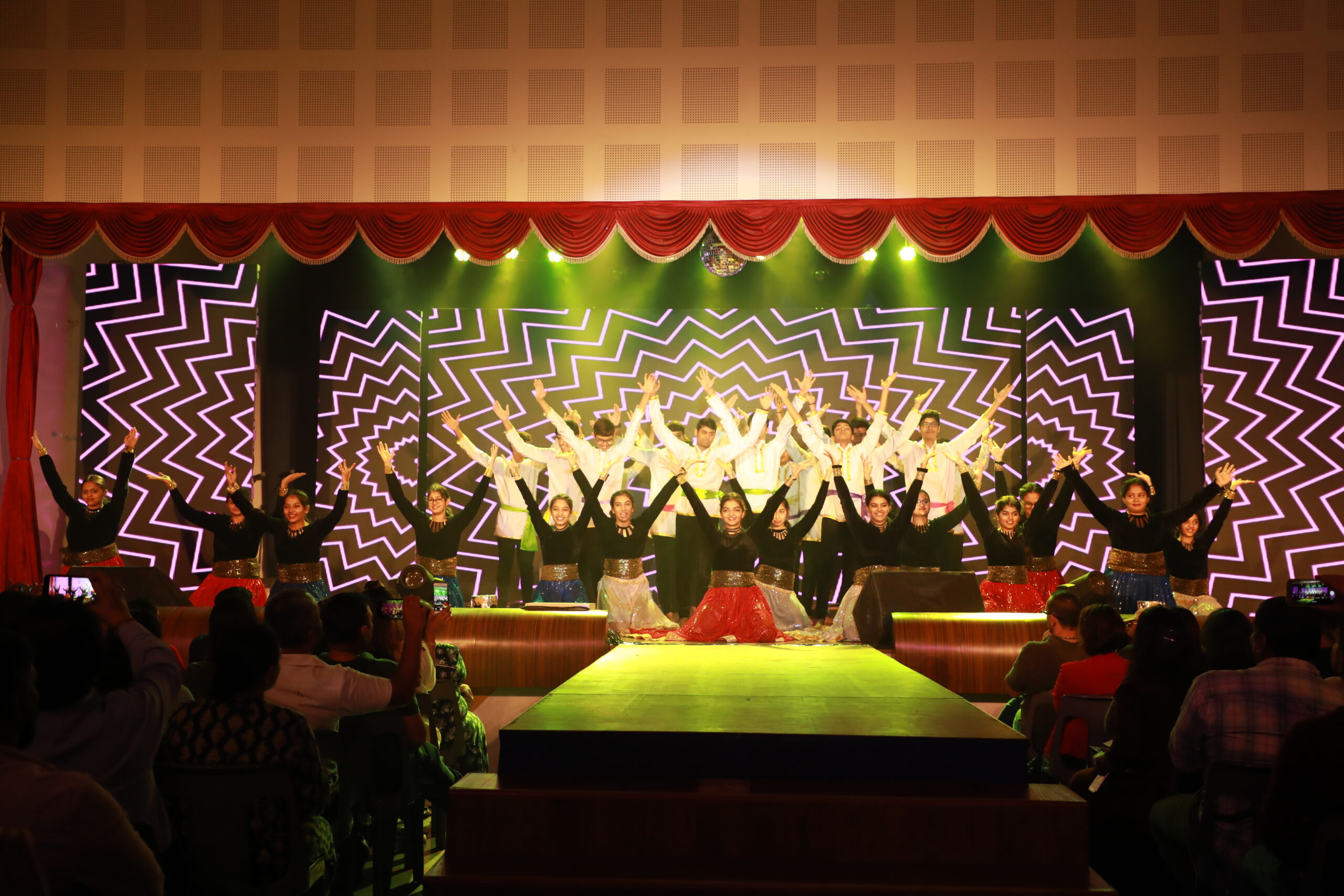 RiverDale International School 17