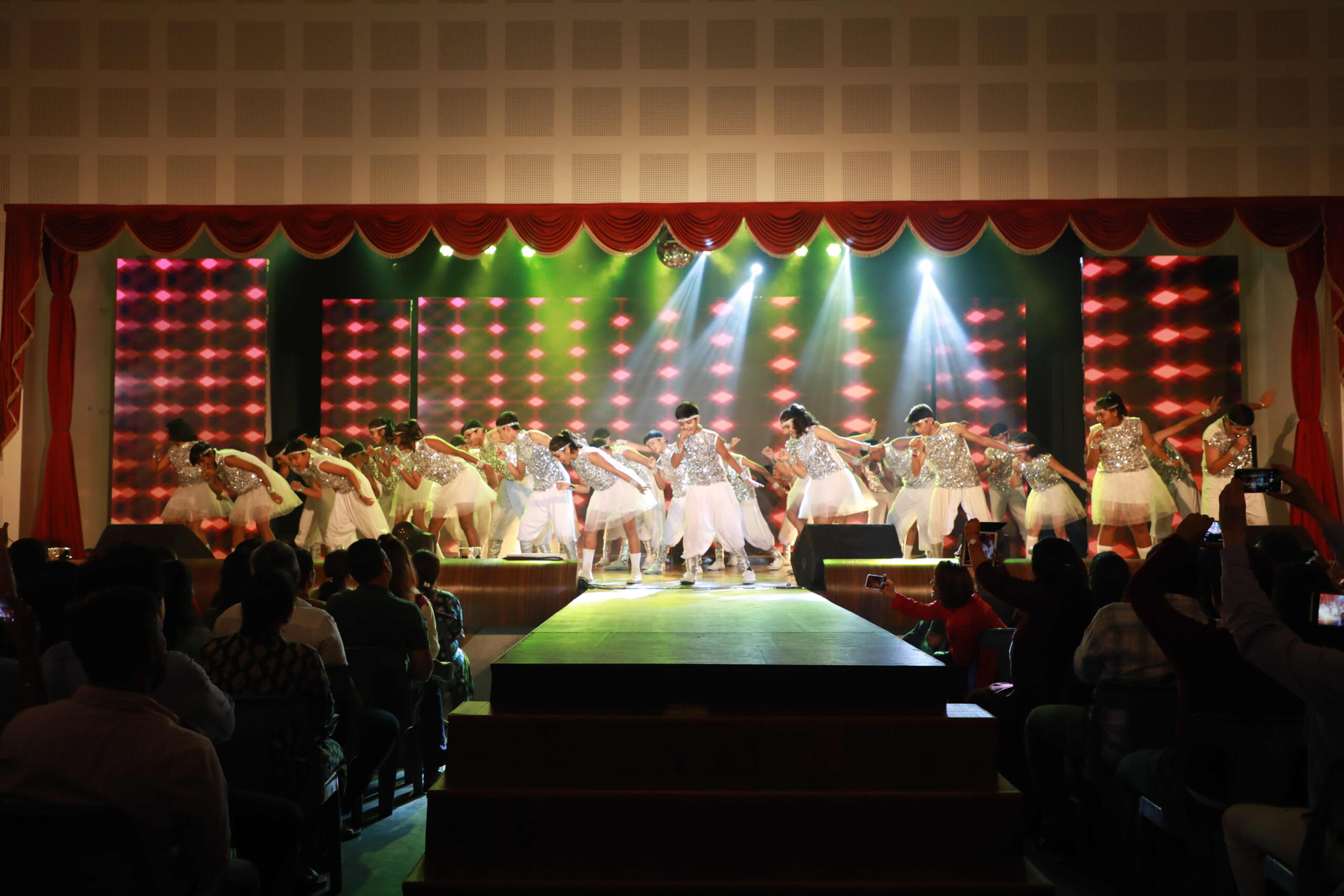RiverDale International School 21