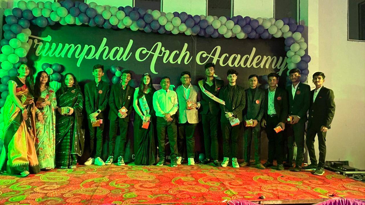 Triumphal Arch Academy 2