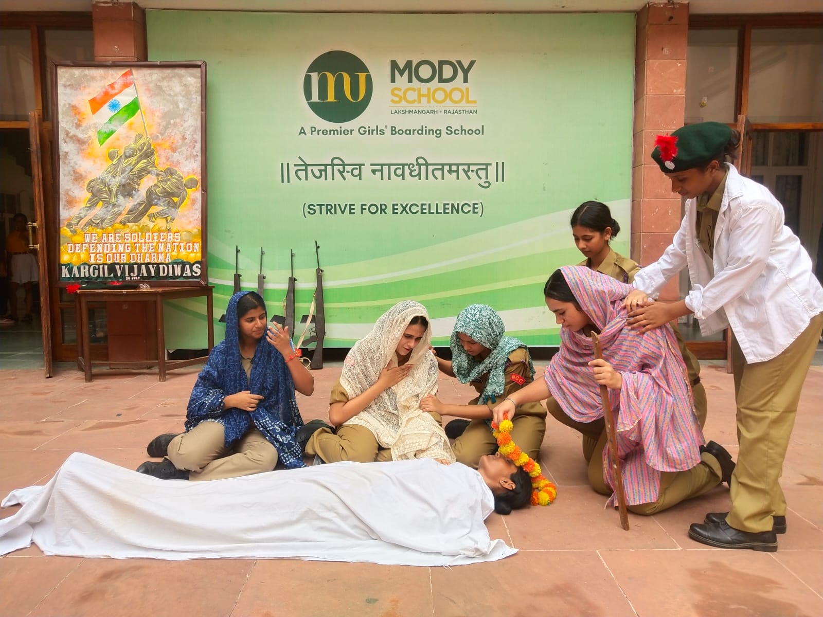 Mody school 5