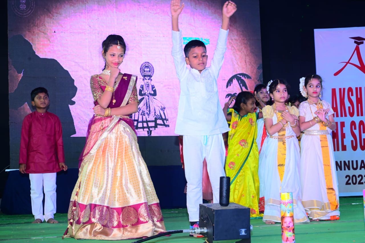 Akshara School 10