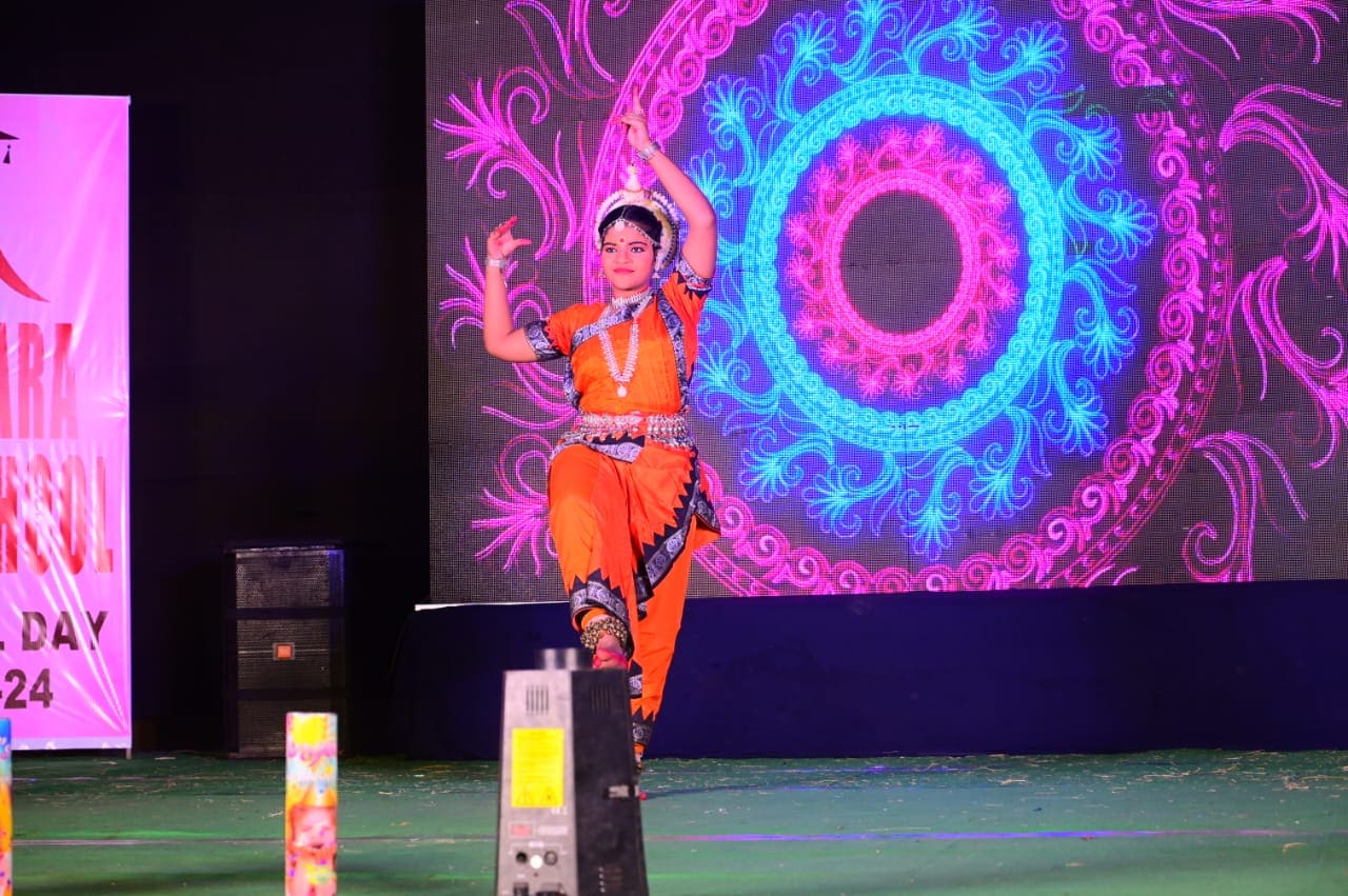 Akshara School 25