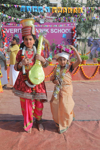 Veritas Sainik School 8