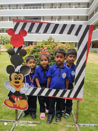Veritas Sainik School 17