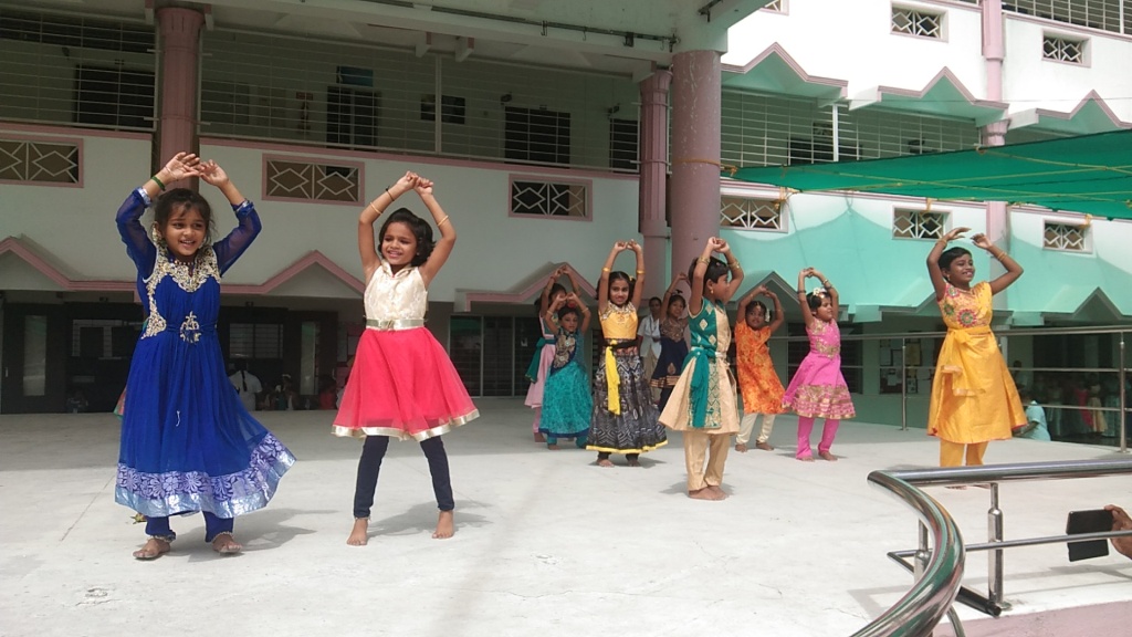 AKT Memorial Vidya Saaket School 7