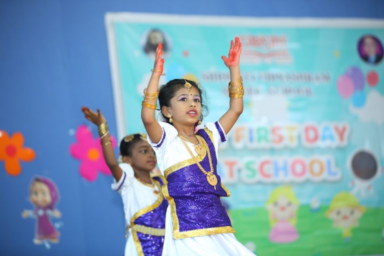 Shrishti Vidyashram Sr. Sec. School 3
