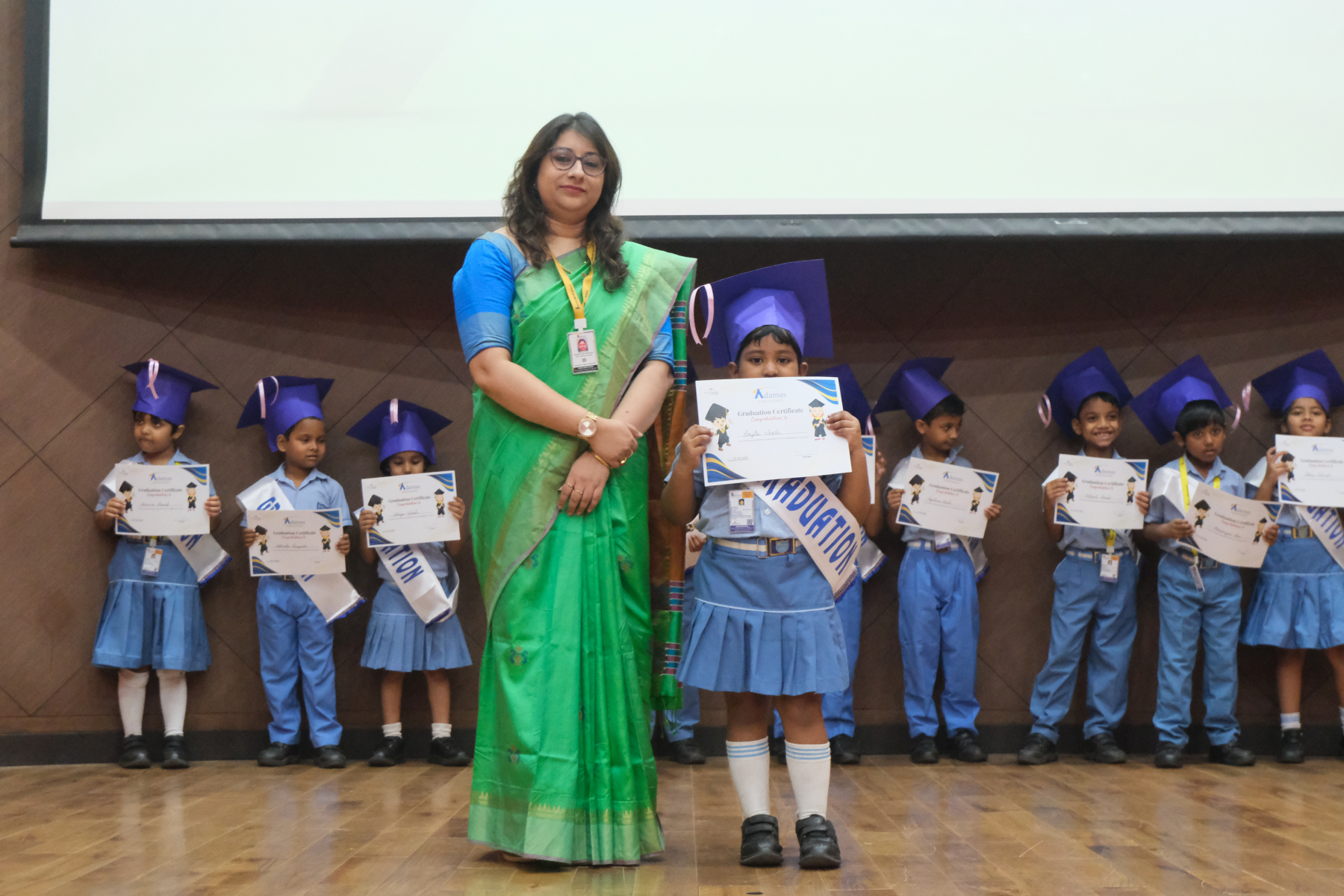 Adamas World School 9