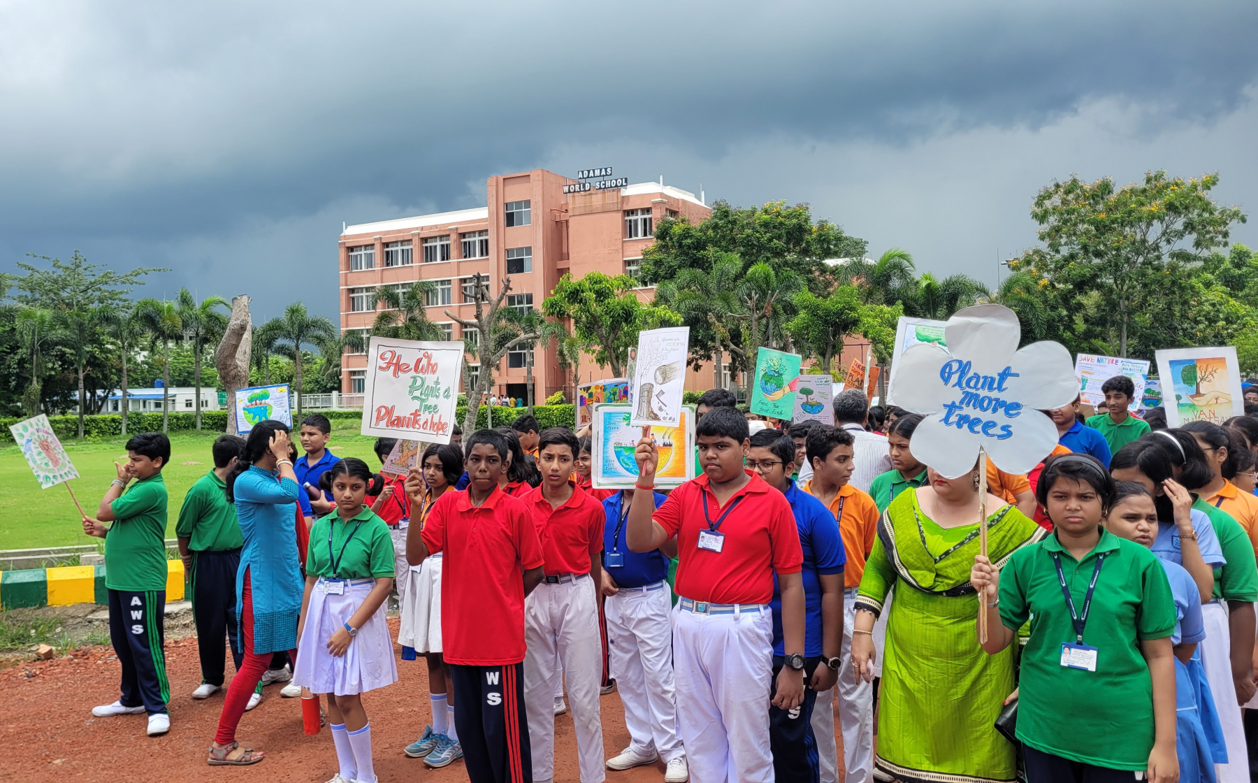 Adamas World School 19