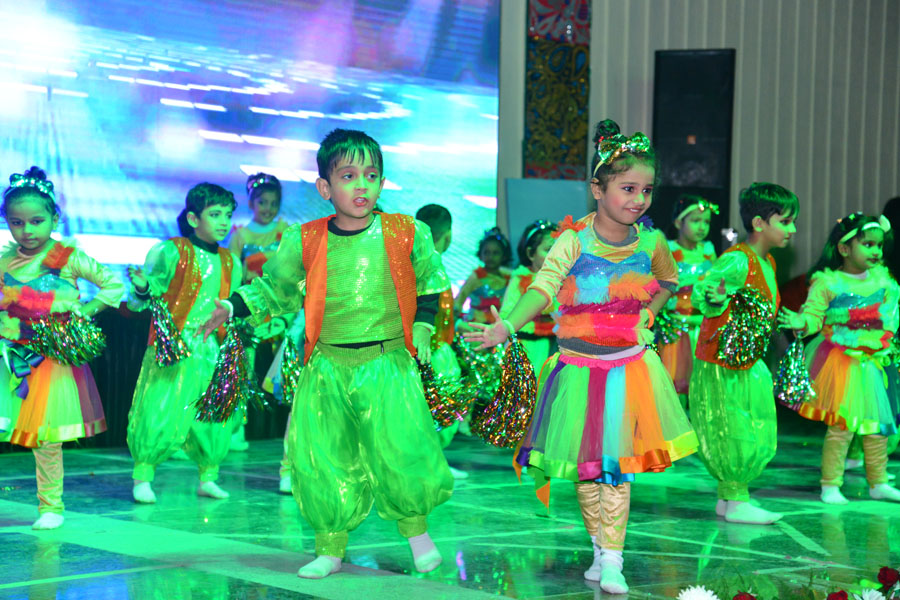 SKS World School 8