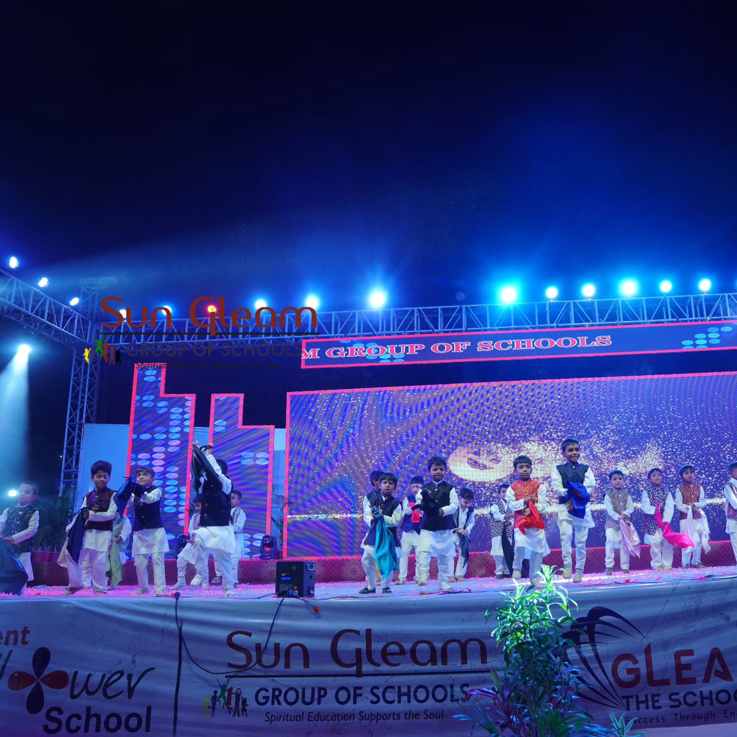 Sun Gleam High School campus 6