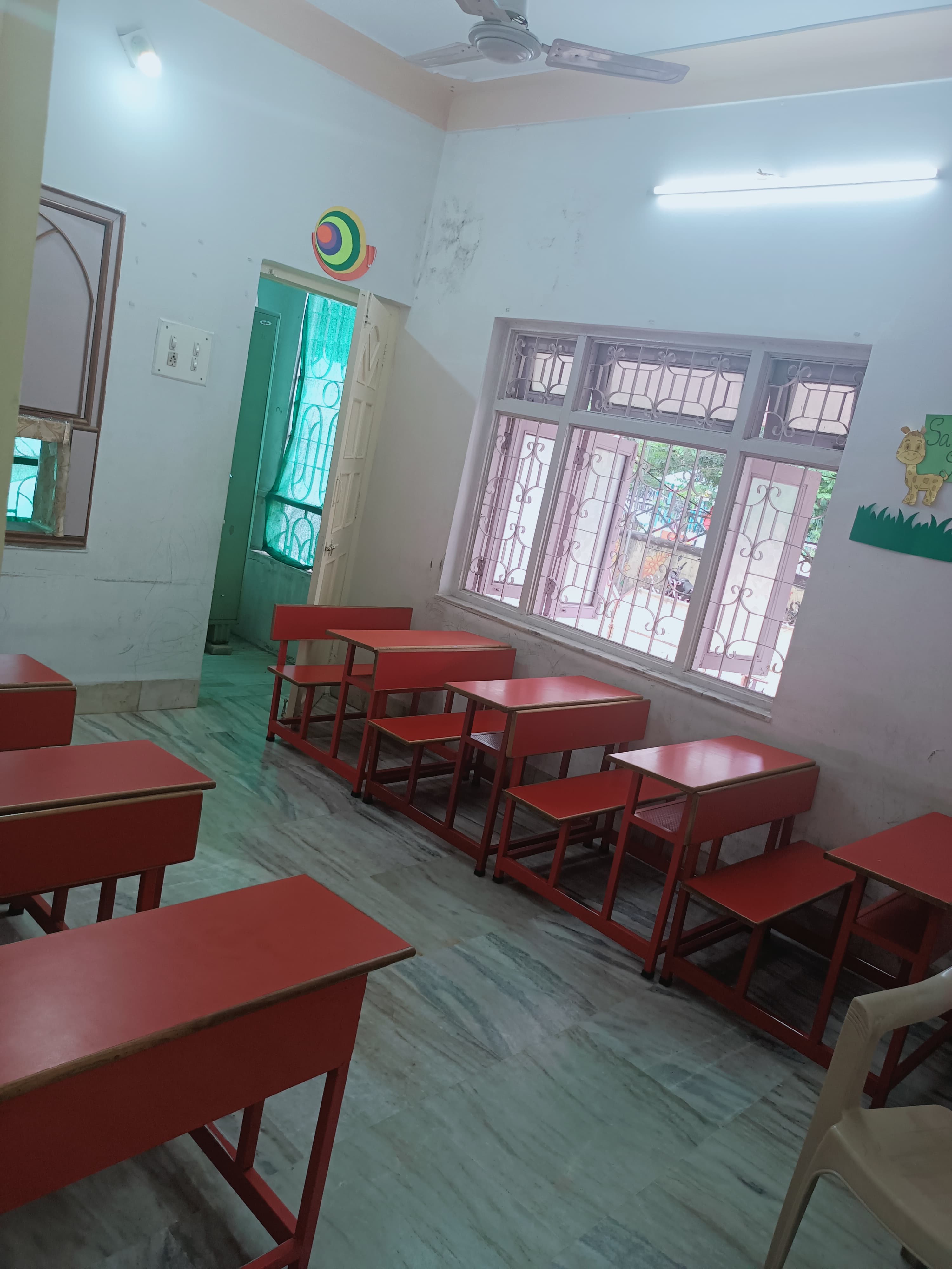 First School campus 6