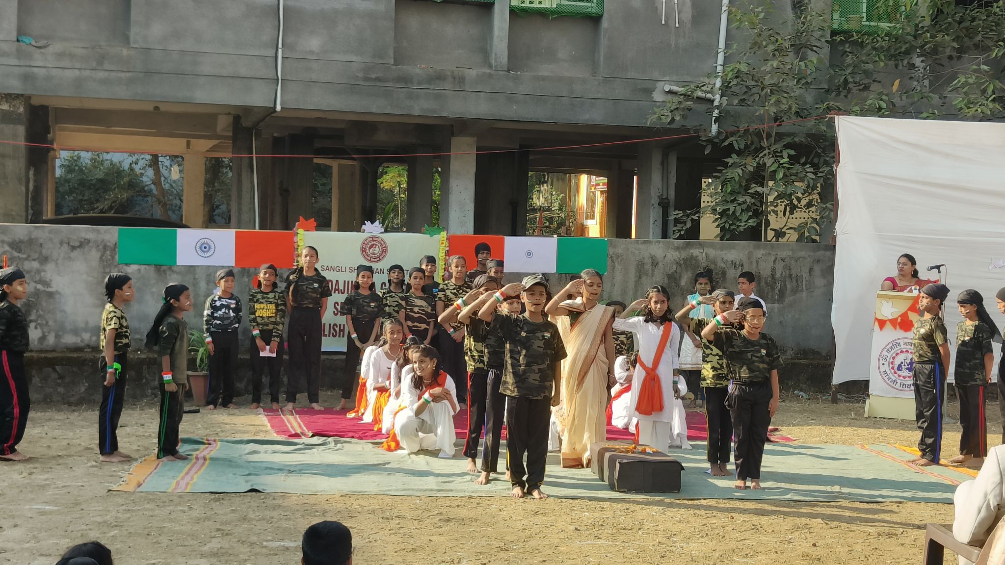 DajiKaka Gadgil Second Home English Medium School 19