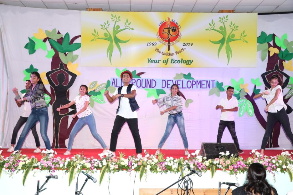 Vidya Bhavan High School and Junior College 11