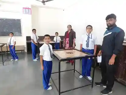 Sardar Dastur Hoshang Boys' High School 10