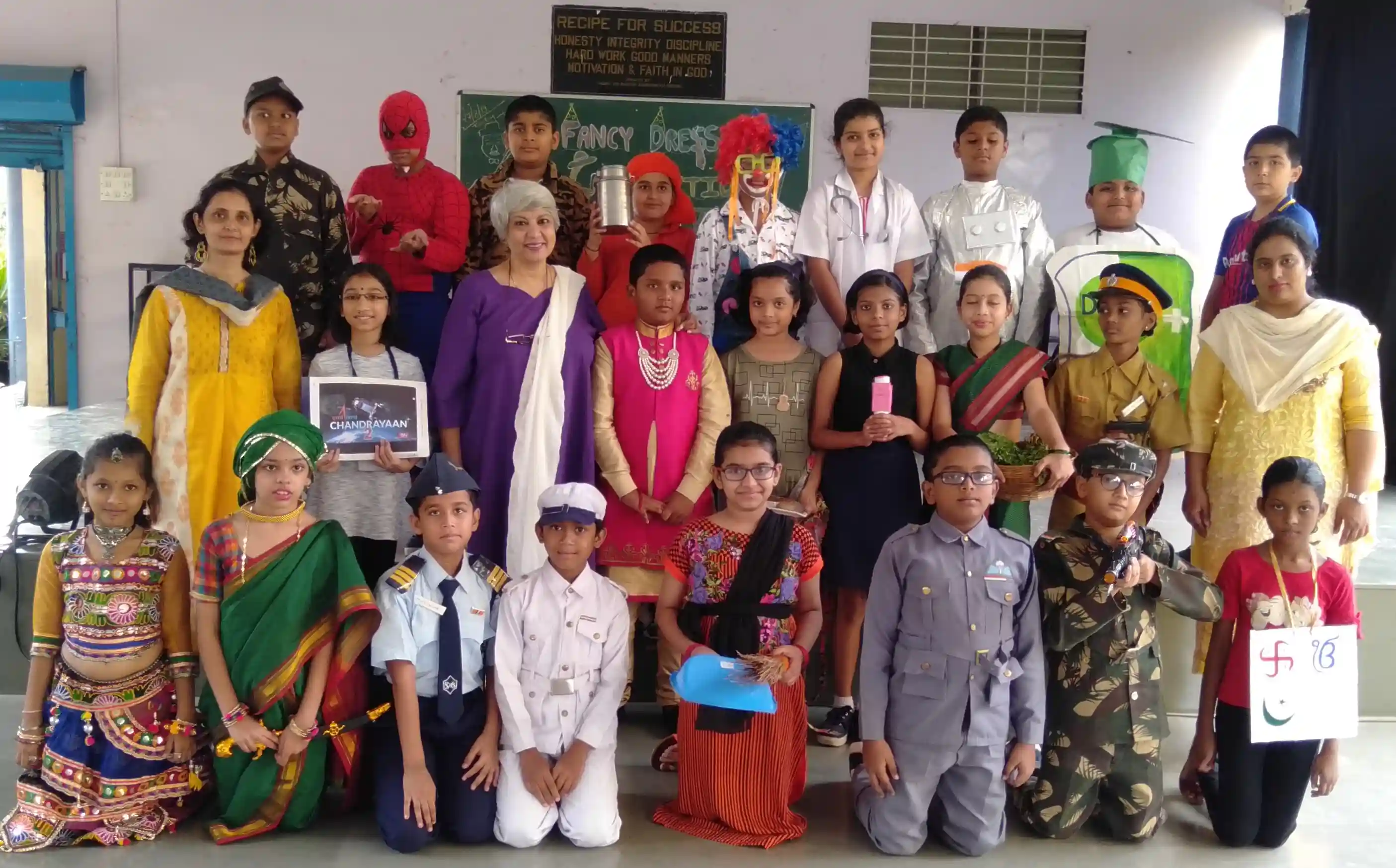Sardar Dastur Hormazdiar High School 6