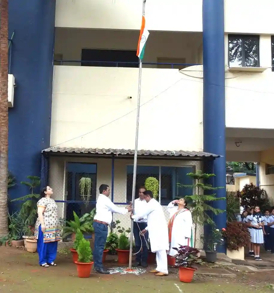 Sardar Dastur Hormazdiar High School 13