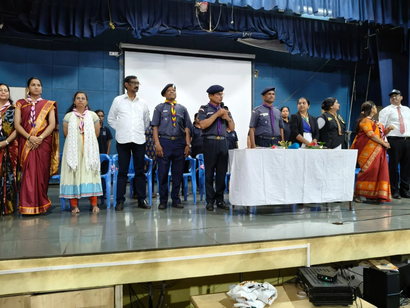 Rani Laxmibai Mulinchi Sainiki Shala 10
