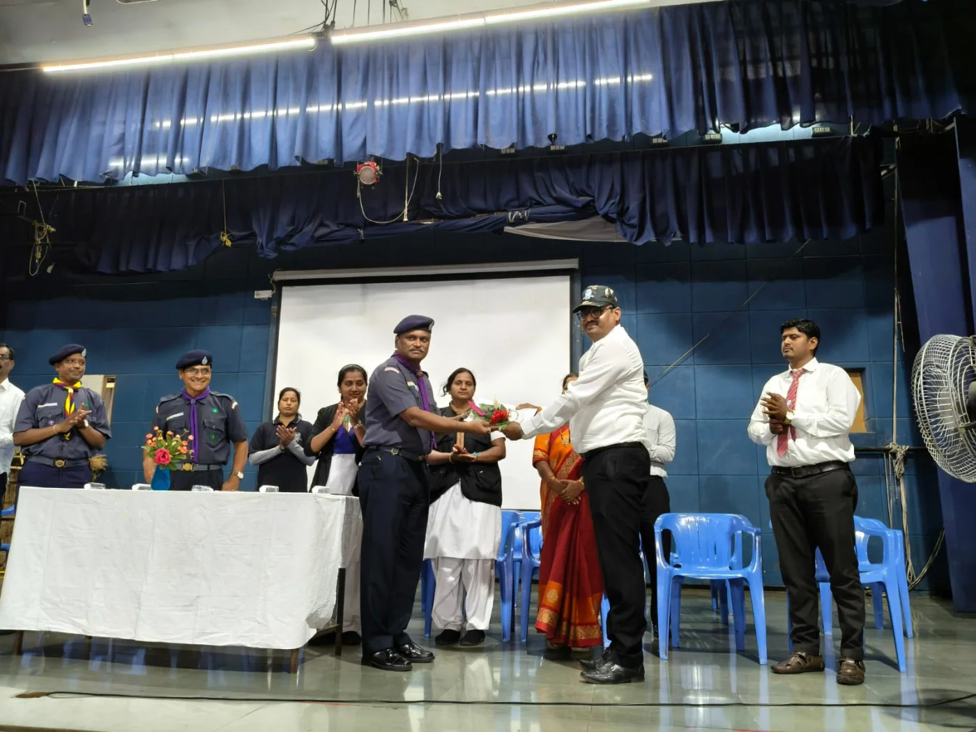 Rani Laxmibai Mulinchi Sainiki Shala 9