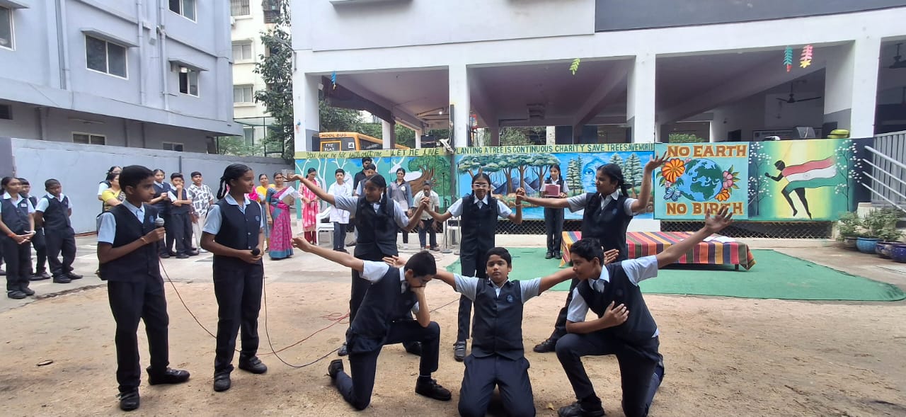 SN English Medium School 8