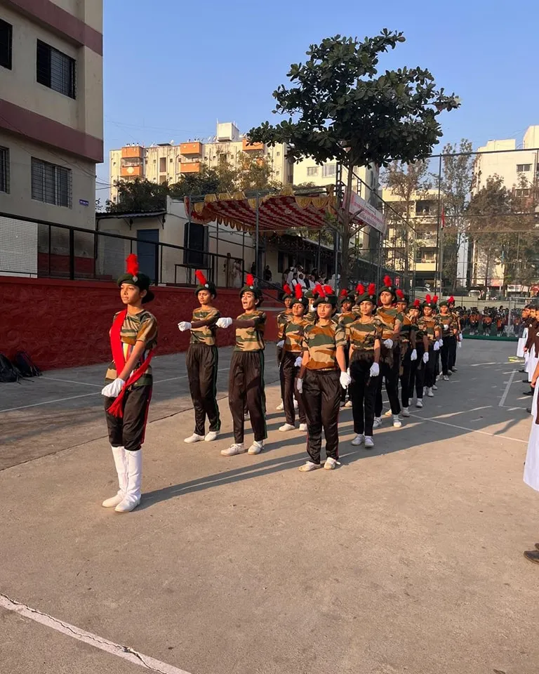 Sun Bright School 6