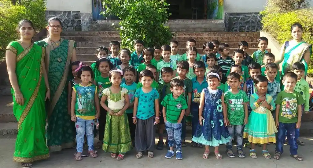 Sun Bright School 11
