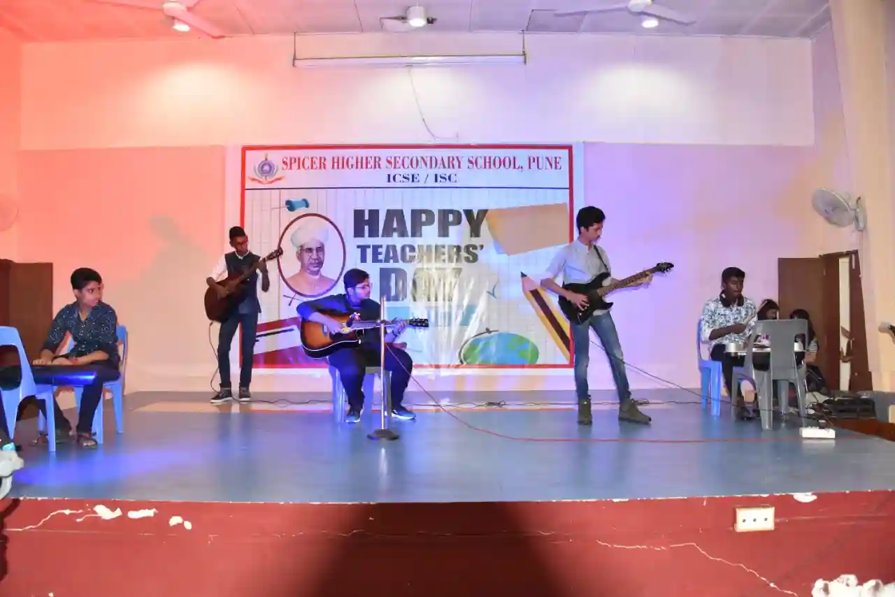 Spicer Higher Secondary School 7