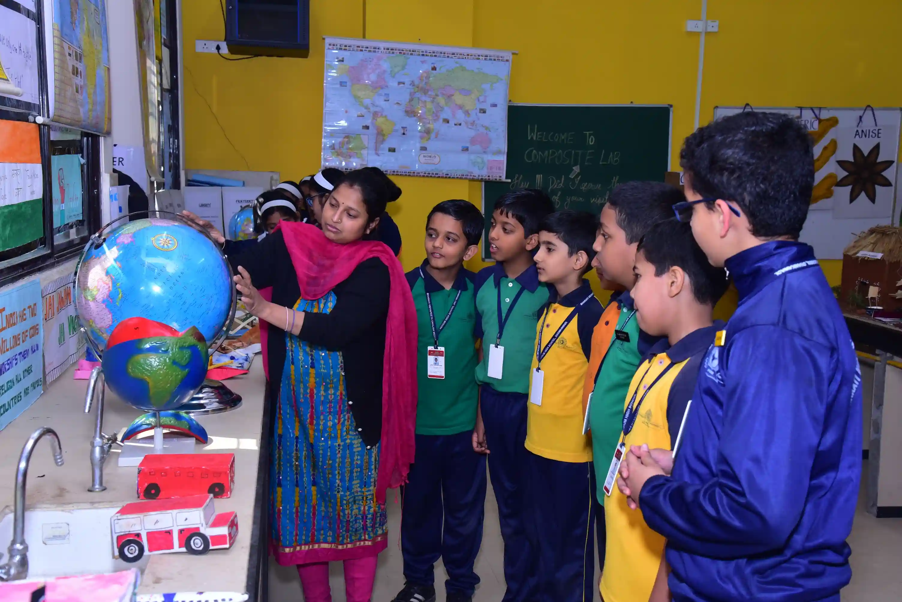 Bharati Vidyapeeth English Medium High School 4
