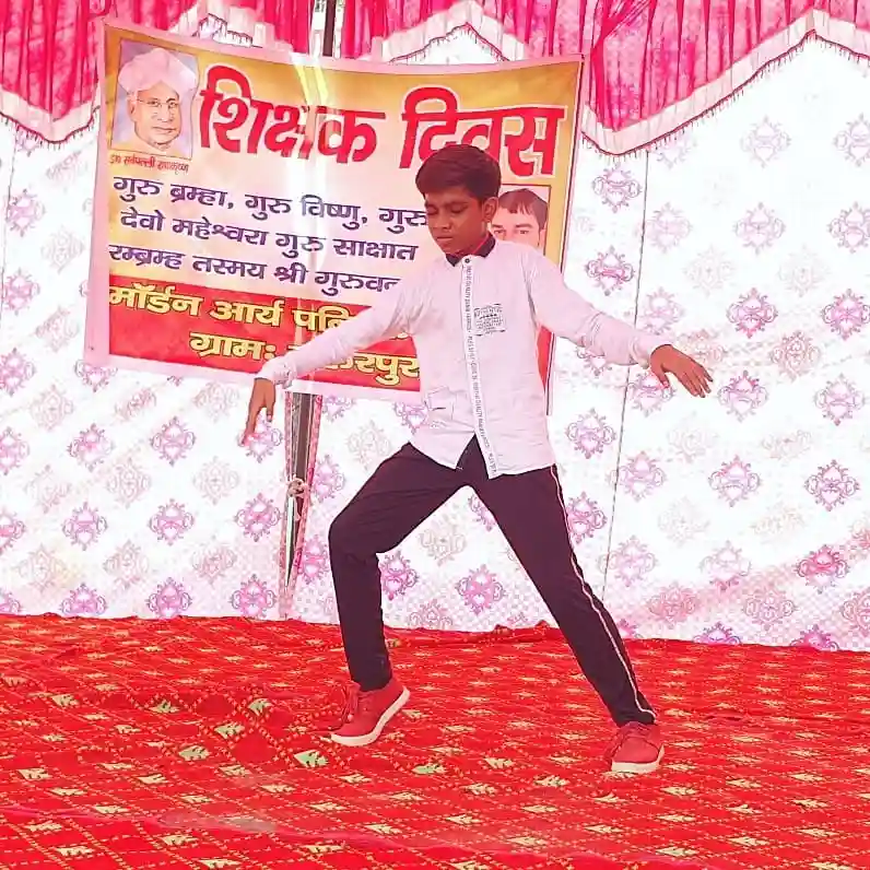 Modern Arya Public School 4