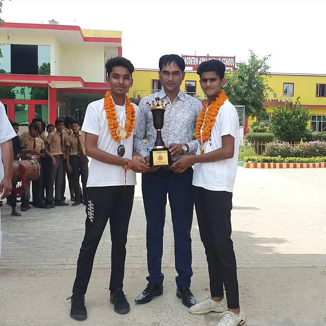 Modern Arya Public School 21