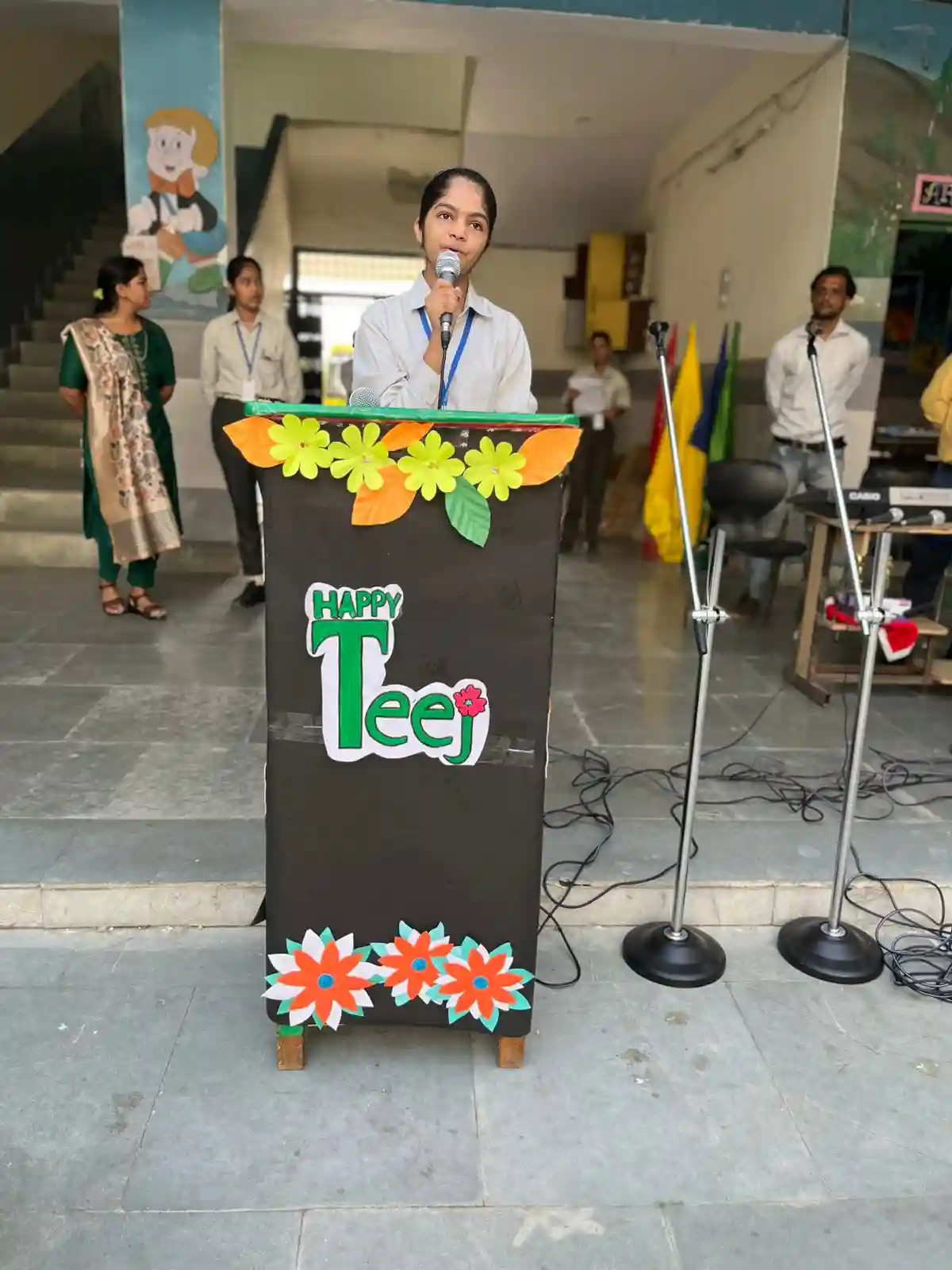 Modish Public School 16