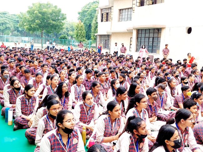 DAV Public School 14