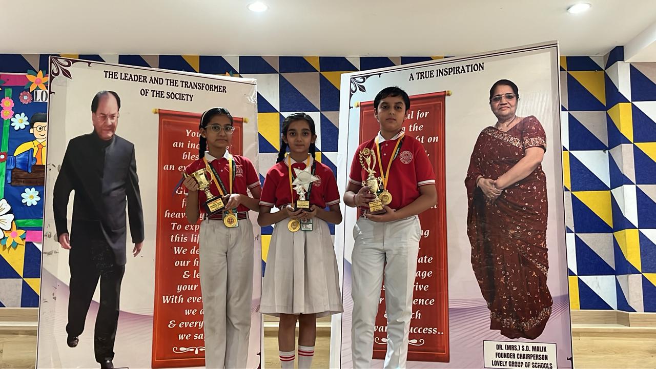 Lovely Public English School 11