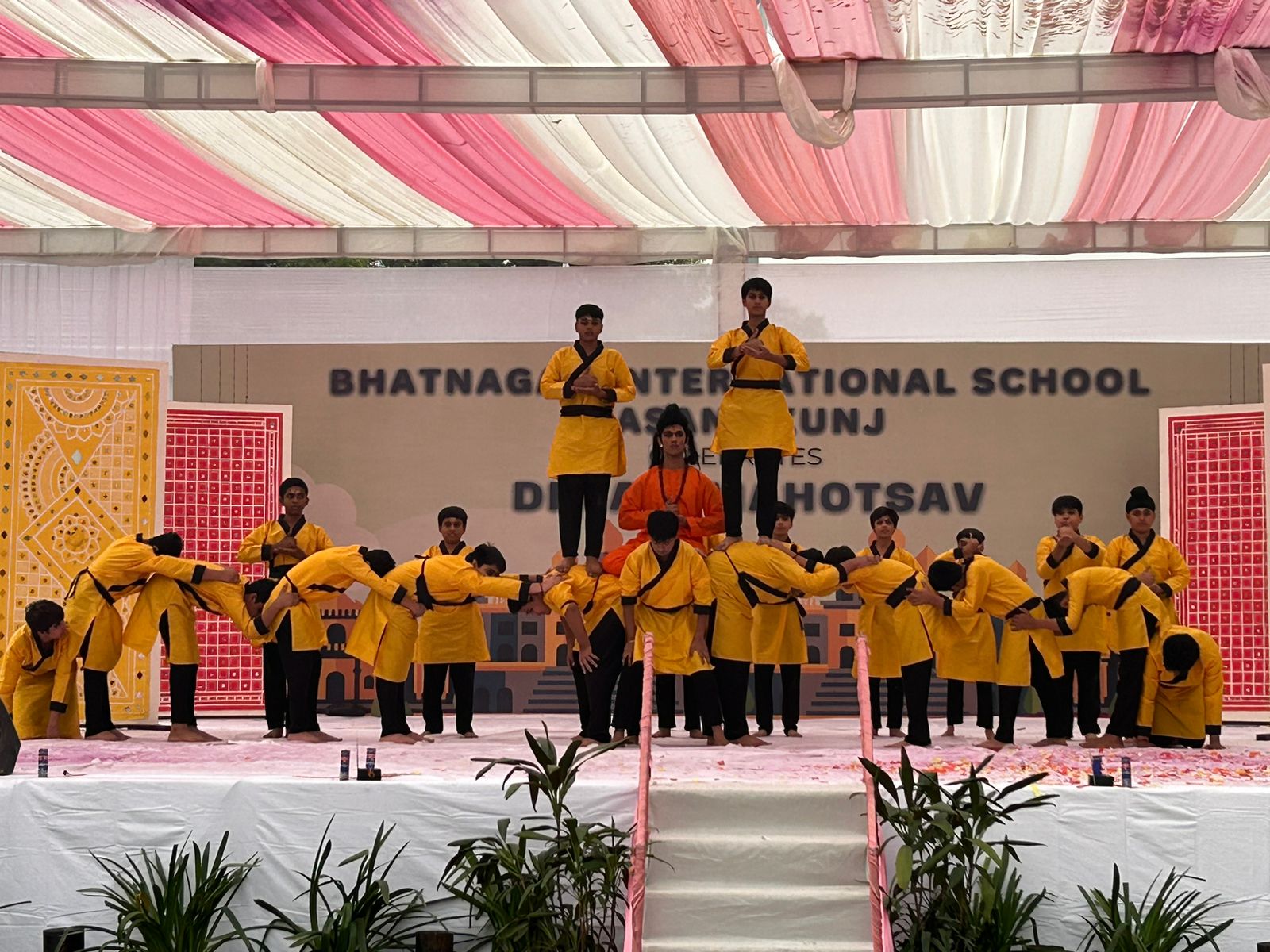Bhatnagar International School, Sector-B Pocket-10 Vasant Kunj gallery 13