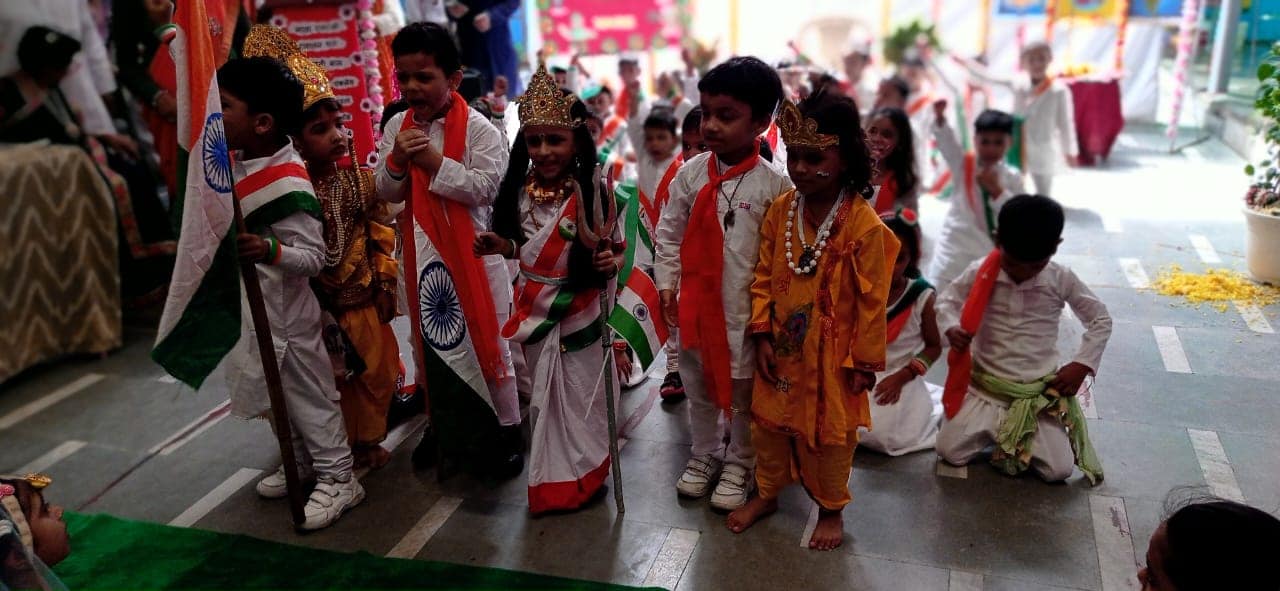 M.R.S.D. Saraswati Shishu Mandir 14