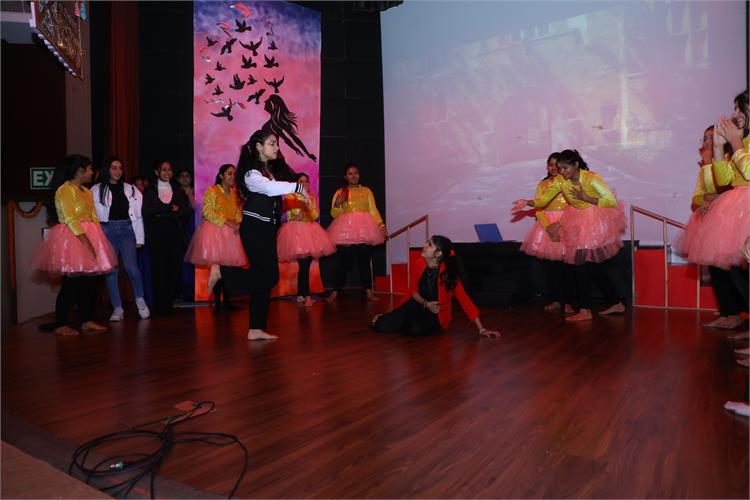 Sri Venkateshwar International School 29