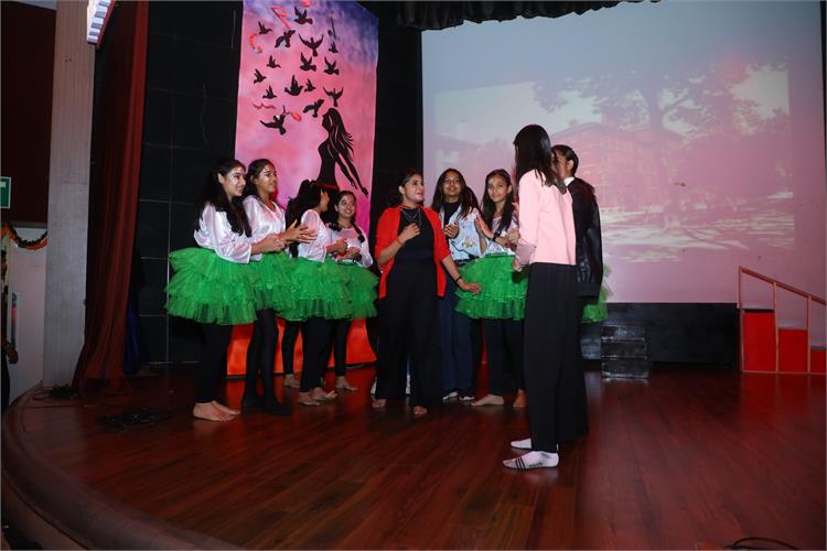 Sri Venkateshwar International School 30