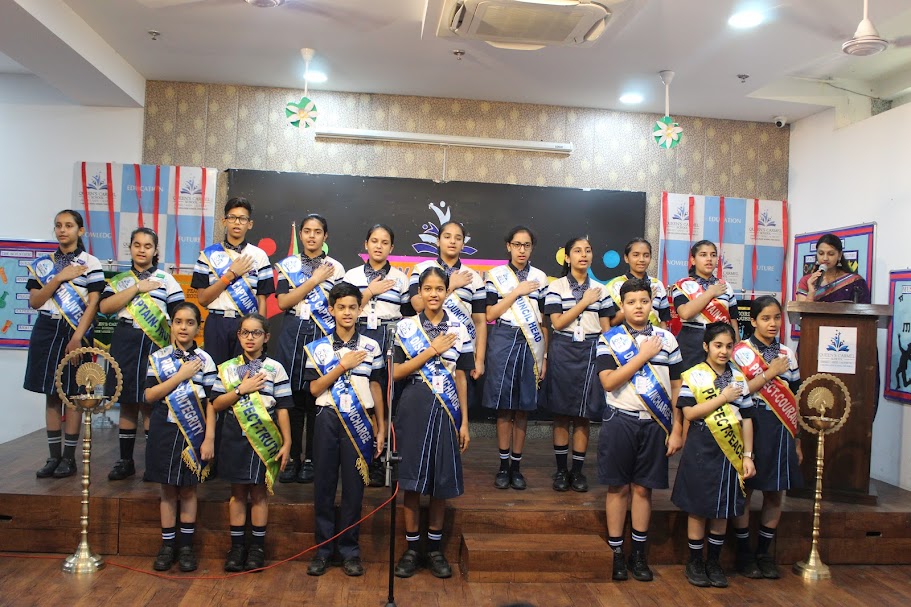 Queen’s Carmel School 8