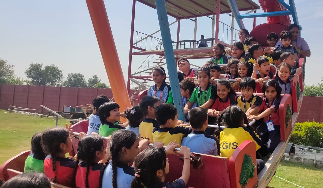 Ganga International School 12