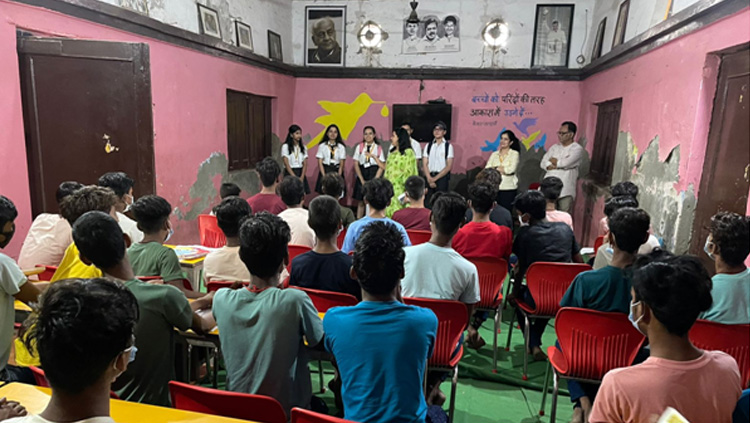 K. R. Mangalam Global School 14