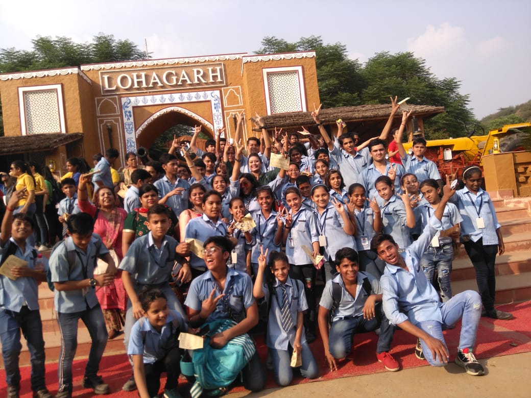 Delhi International Happy School 4