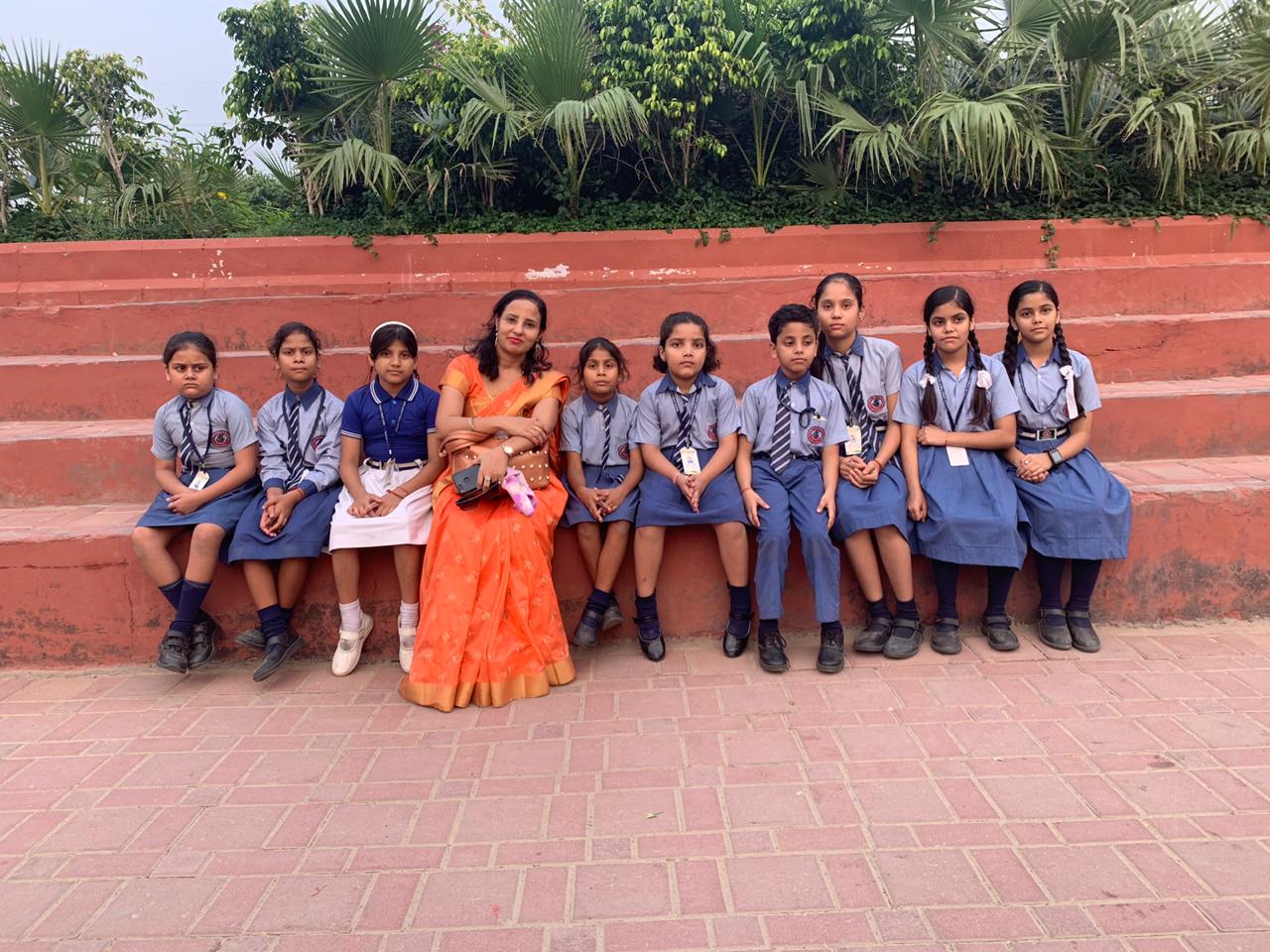 New Noida Public School 22