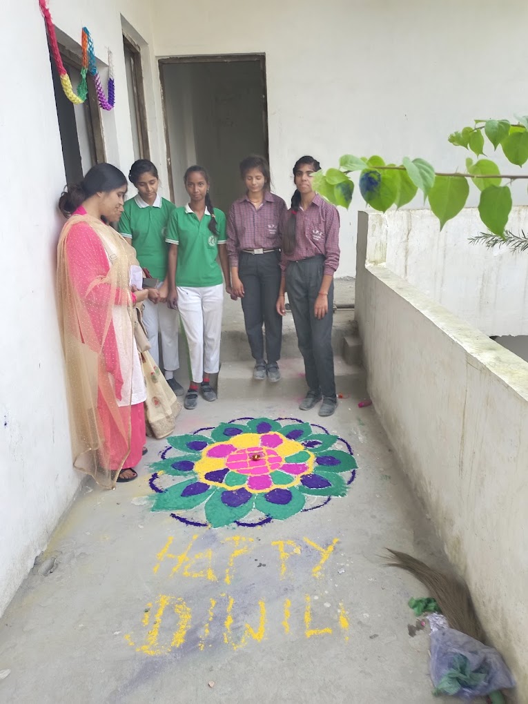 Nagar Public School 13