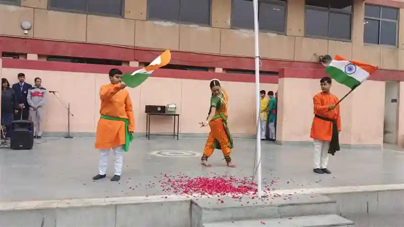 Nutan Vidya Mandir 10