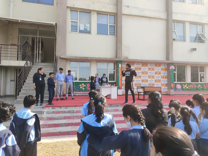 Shri Ram Global School 18
