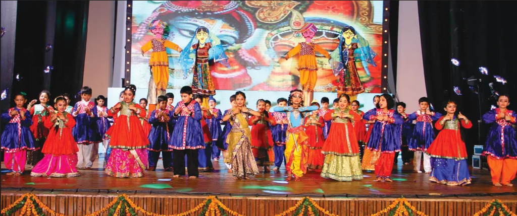 De Indian Public School 2