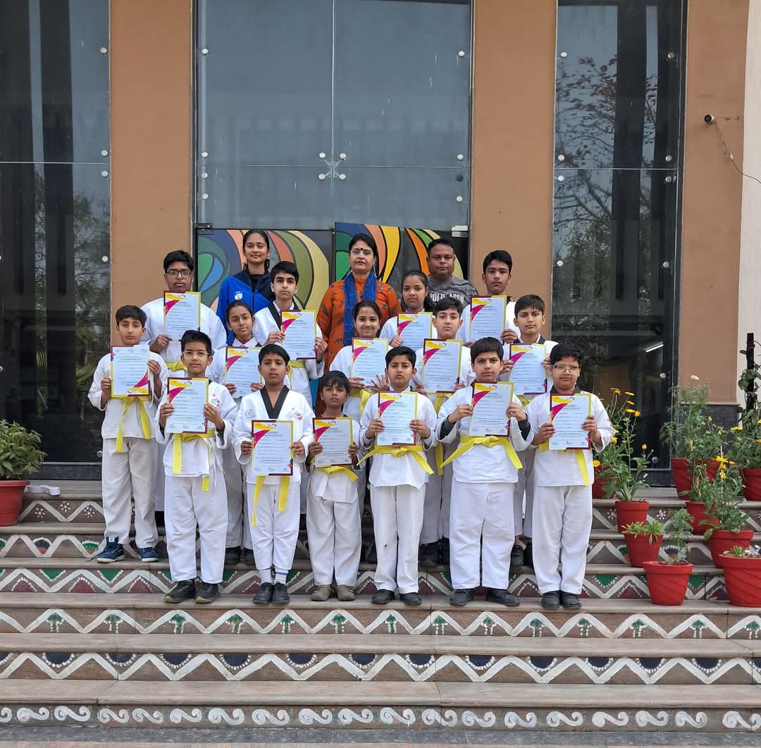 Greater Noida World School 17