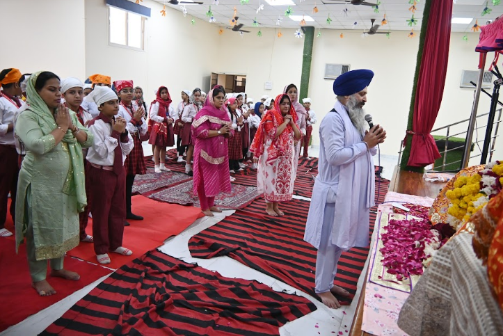 Queen Global International School 8