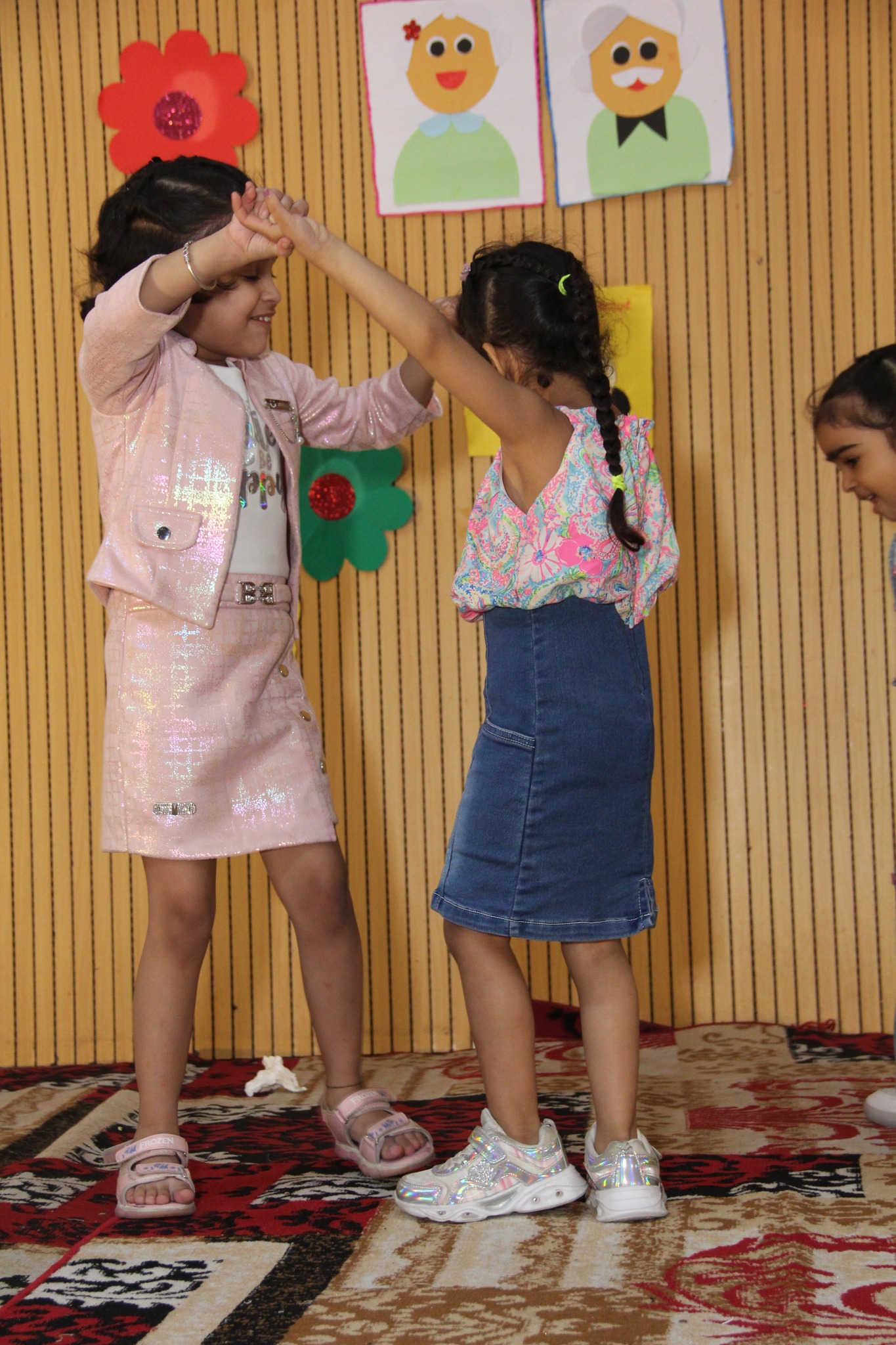 Cambridge Montessori Junior 11